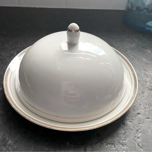 Translucent Porcelain Golden Elegance Covered Butter Dome Dish